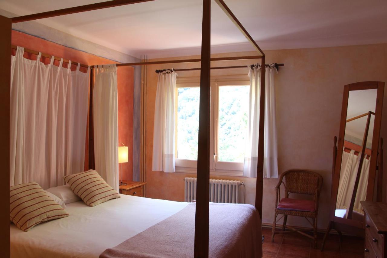 Hostal L'Ou De Reig Монтсень Экстерьер фото
