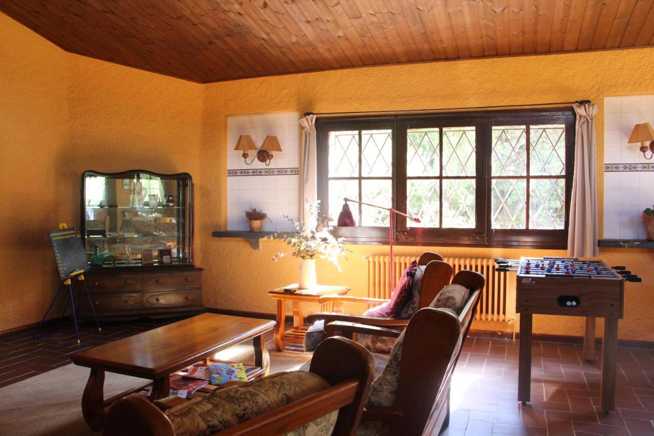 Hostal L'Ou De Reig Монтсень Экстерьер фото