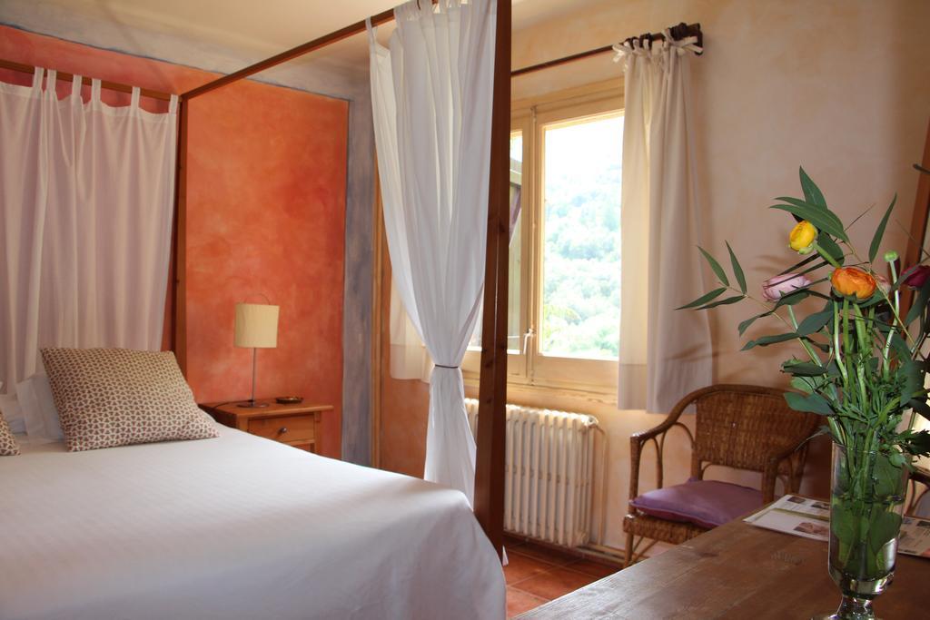 Hostal L'Ou De Reig Монтсень Экстерьер фото